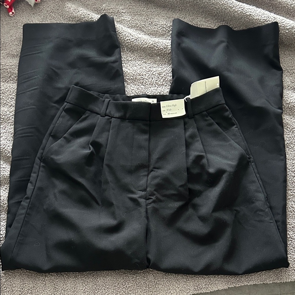 Abercrombie & Fitch Black Women's Dress Pants